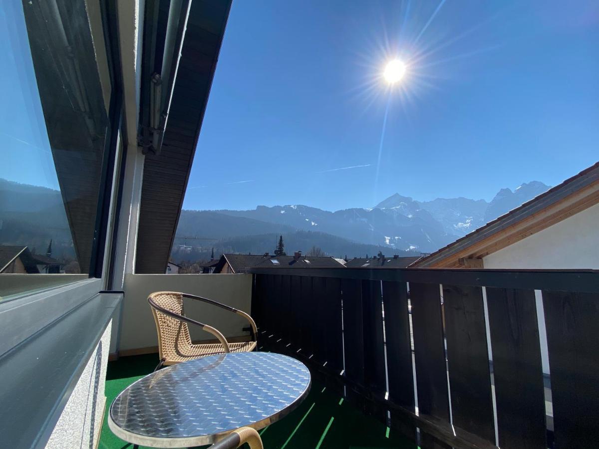 Ferienhaus Butterfly 2 Garmisch-Partenkirchen Exteriör bild